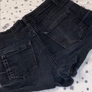 Black Shorts Forever 21
